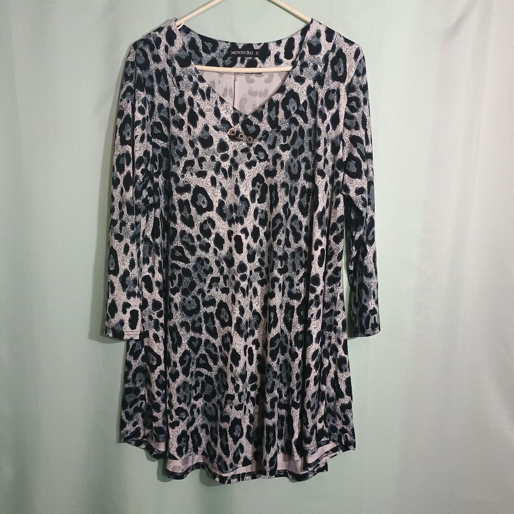 MONNURO Leopard Print V-Neck Tunic Top
